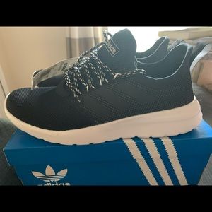Adidas lite rbn black women 7.5 NWT